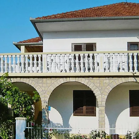 Happy Apartments, Sveti Filip i Jakov